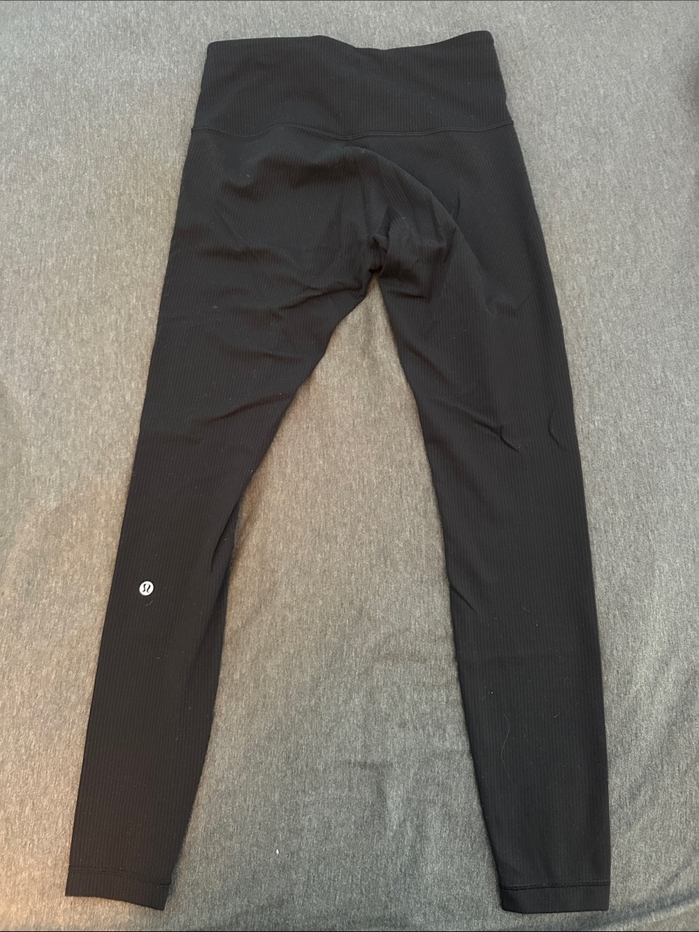 Lululemon athletica Wondertrain HR 28” Black Ribbed Leggings
